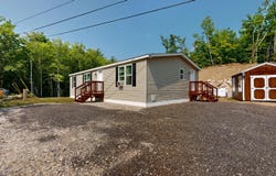 83 Yagger Road, Norway, ME 04268