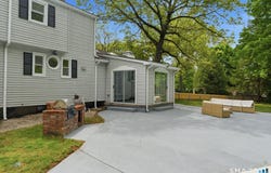 35 Hollow Brook Road, Windsor, CT 06095