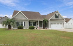 203 Coldwater Drive, Swansboro, NC 28584
