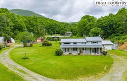175 Roaring Fork Road, Todd, NC 28684