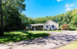 24 Hickory Lane, Westerly, RI 02891