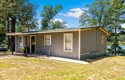 597 Naples, Omaha, TX 75571