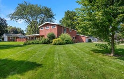 303 Central Avenue, Aurora, IL 60506