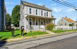 2954 HANOVER Pike, HANOVER, PA 17331