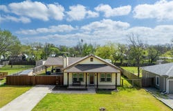 105 S 6th Street, Celeste, TX 75423
