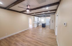 576 Stanley St, Oneida, TN 37841