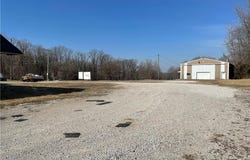 1651 E Us Highway 40, Greencastle, IN 46135
