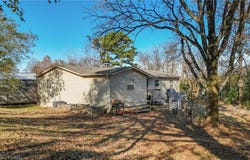 1425 Carbon Plant RD, Altus, AR 72821