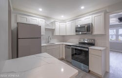 11 Alabama Court, Matawan, NJ 07747