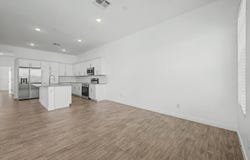 8232 E UNIVERSITY Drive, Mesa, AZ 85207