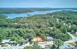 14898 Dutchmans Drive, Rogers, AR 72756