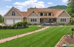 750 Barebridge Drive, Burnsville, NC 28714