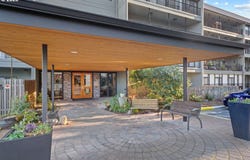 45 EAGLE CREST Dr, LakeOswego, OR 97035