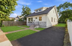 16 West Drive, Bay Shore, NY 11706