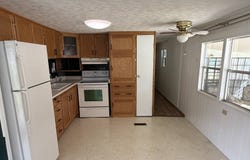 4732 Lakeside Drive, Zephyrhills, FL 33542