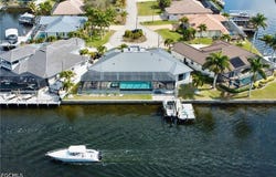 2746 SW 37th Terrace, Cape Coral, FL 33914