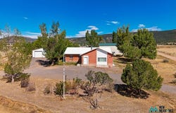 21 Wishbone Circle, Raton, NM 87740