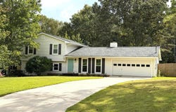 292 Cypress Circle, Carrollton, GA 30116