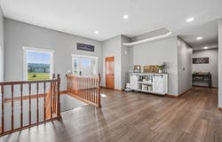 7997 218th Ave, Martelle, IA 52305