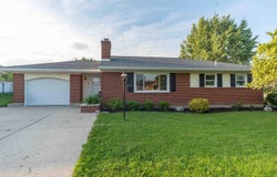 822 Barbara Lane, Wapakoneta, OH 45895