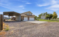 5594 S 6950 W, Hooper, UT 84315
