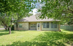 2912 Brandy Ln, Georgetown, TX 78628