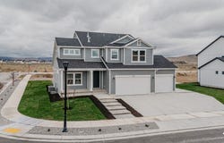 1131 E BLACKFEET Dr, Eagle Mountain, UT 84005