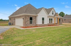 530 Cherry Tree Lane, Coldwater, MS 38618