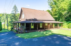5183 Pemberton Road, Tyrone, PA 16686