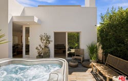 722 California Ave, Venice, CA 90291