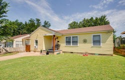 1810 E Oklahoma Ave, Enid, OK 73701