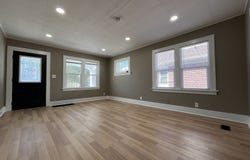 466 Hinman Street, Aurora, IL 60505