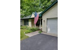4405 S Hemlock Road, Centerville Twp, MI 49621