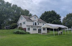 8010 W LAKE Road, Fairview, PA 16415