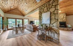 509 Coventry Rd, Spicewood, TX 78669