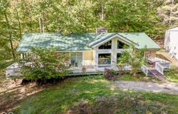 3672 W Hougham Drive, Trafalgar, IN 46181