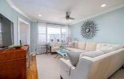 333 E Broadway, Long Beach, NY 11561