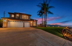 15844 Broad Oaks Road, El Cajon, CA 92021