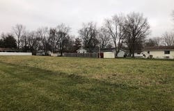 2 Royal Court, Atwood, IL 61913