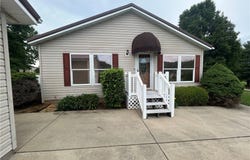 233 Sunset Lane, Point Pleasant, WV 25550