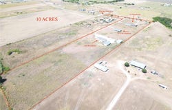 700 County Road 423, Taylor, TX 76574