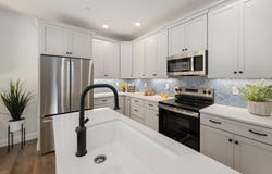 1A Dearborn Circle, Goffstown, NH 03045