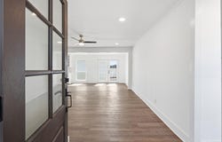 100 Howard Dr, Schertz, TX 78154
