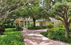 402 MACEWEN Drive, OSPREY, FL 34229