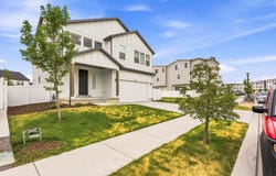 5197 N FOLKSTONE Dr, Eagle Mountain, UT 84005