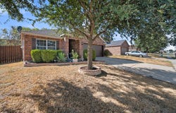 1008 Primrose Drive, Sanger, TX 76266