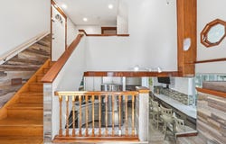 6 Harrington Way, Worcester, MA 01604