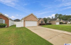 1582 Valparaiso Dr, Florence, SC 29501