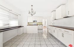 4927 W 99th St, Inglewood, CA 90301