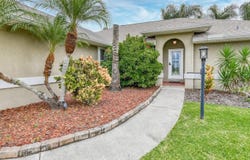 5398 Soundview Ave, St Augustine, FL 32080